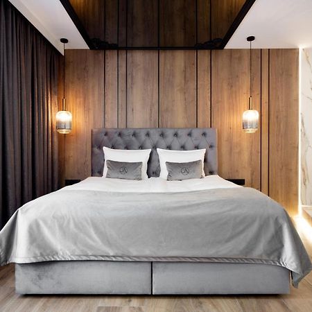 Jacuzzi Apartment Main Square 크라쿠프 외부 사진