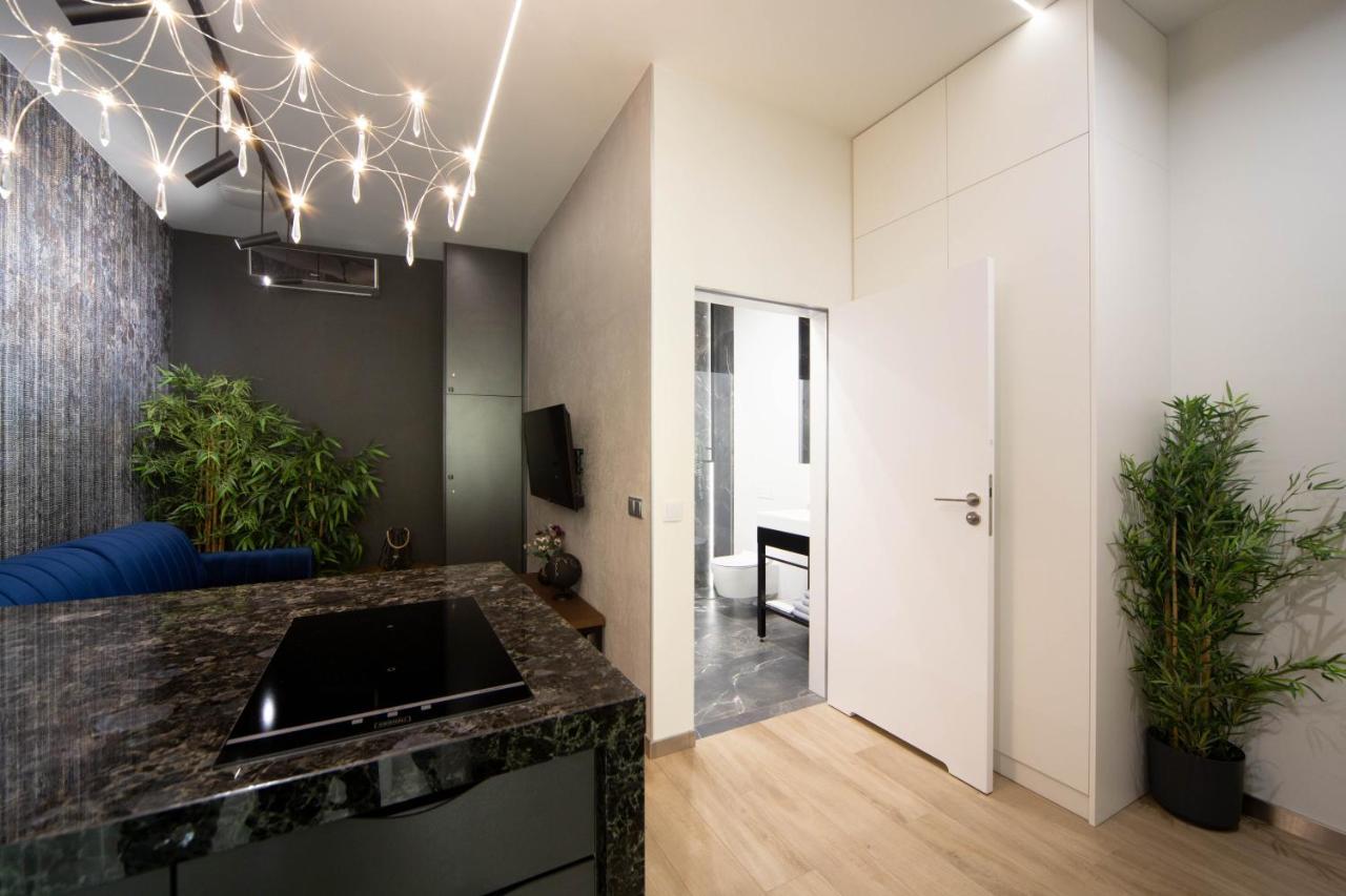 Jacuzzi Apartment Main Square 크라쿠프 외부 사진