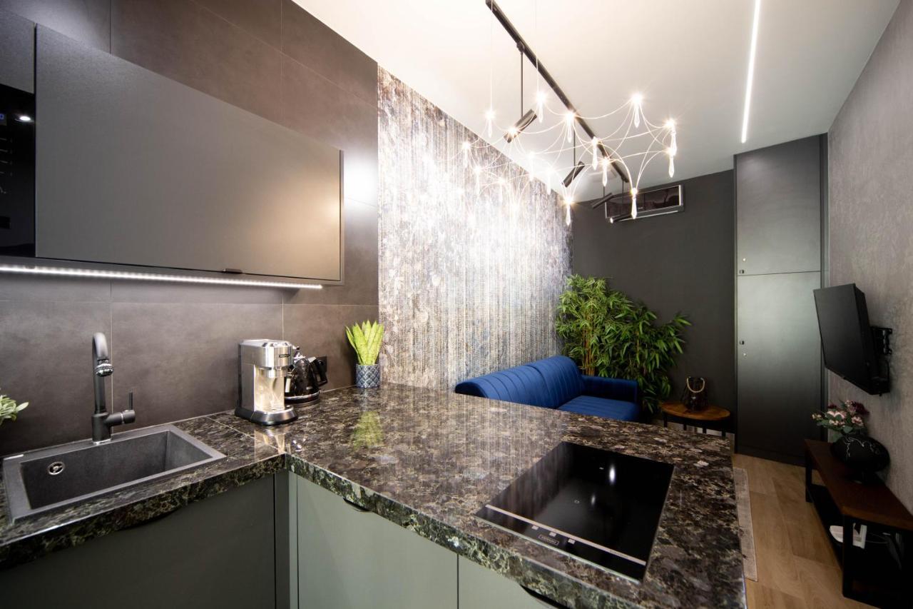 Jacuzzi Apartment Main Square 크라쿠프 외부 사진