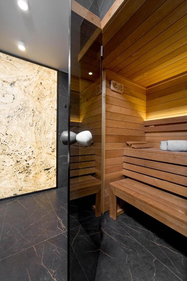 Jacuzzi Apartment Main Square 크라쿠프 외부 사진